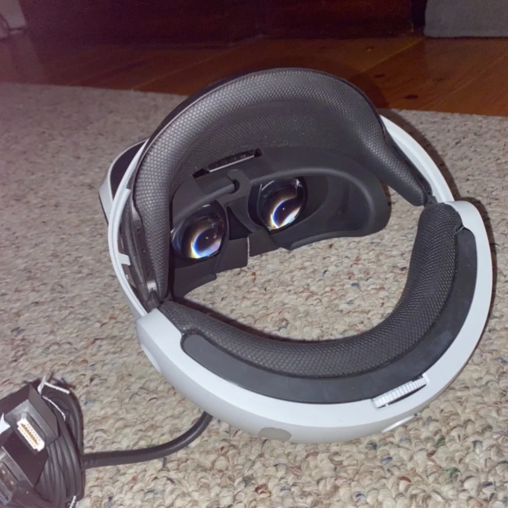 Playstation VR Headset Sony PSVR PS4 PS5 Bundle Headset + Camera + Remotes